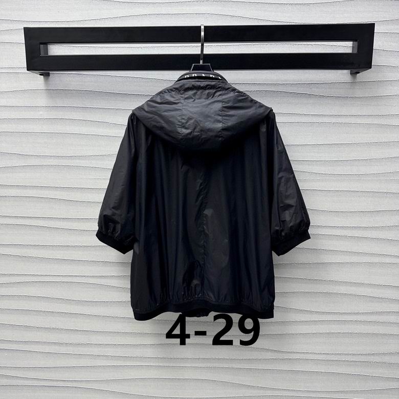 Prada S-XL  (93)
